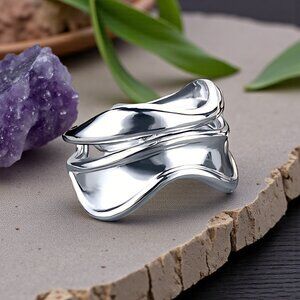 🆕️Elegant 18K Gold Plated Stainless Steel Open Adjustable Wave Ring 🌊